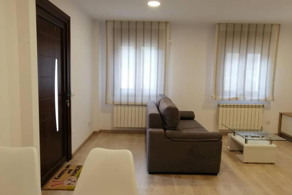 Apartamento Cata サンティアゴ・デ・コンポステーラ エクステリア 写真