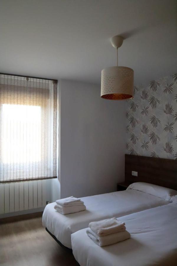 Apartamento Cata サンティアゴ・デ・コンポステーラ エクステリア 写真